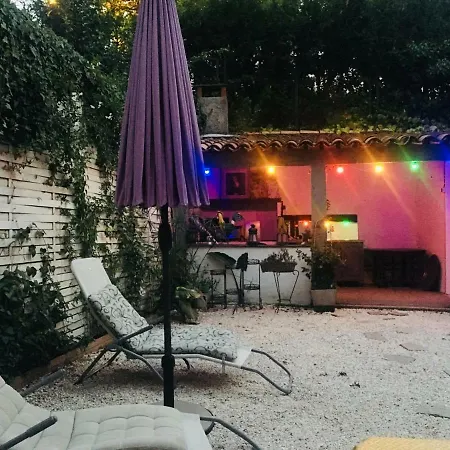 Renouvier شقة *